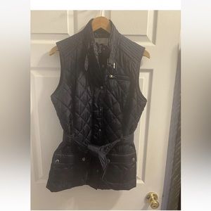Women’s Banana Republic Navy Puffer Vest Size Medium